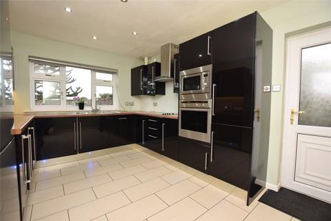 11 Cherrill Gardens, Bude, EX23 8SL