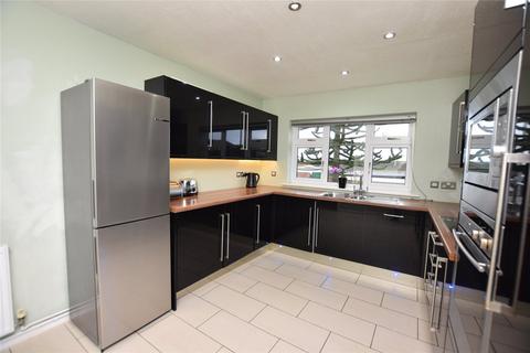 11 Cherrill Gardens, Bude, EX23 8SL