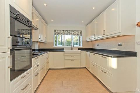 60a Binney Road, Allhallows, Rochester, ME3 9PL