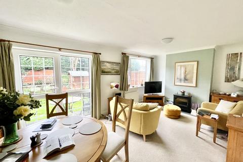 3 bedroom semi-detached house for sale, Lodge Road, Stratford-upon-Avon CV37