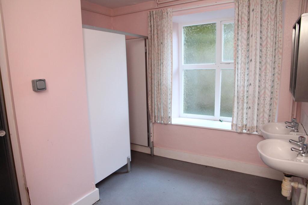 Ground Floor Shower Room