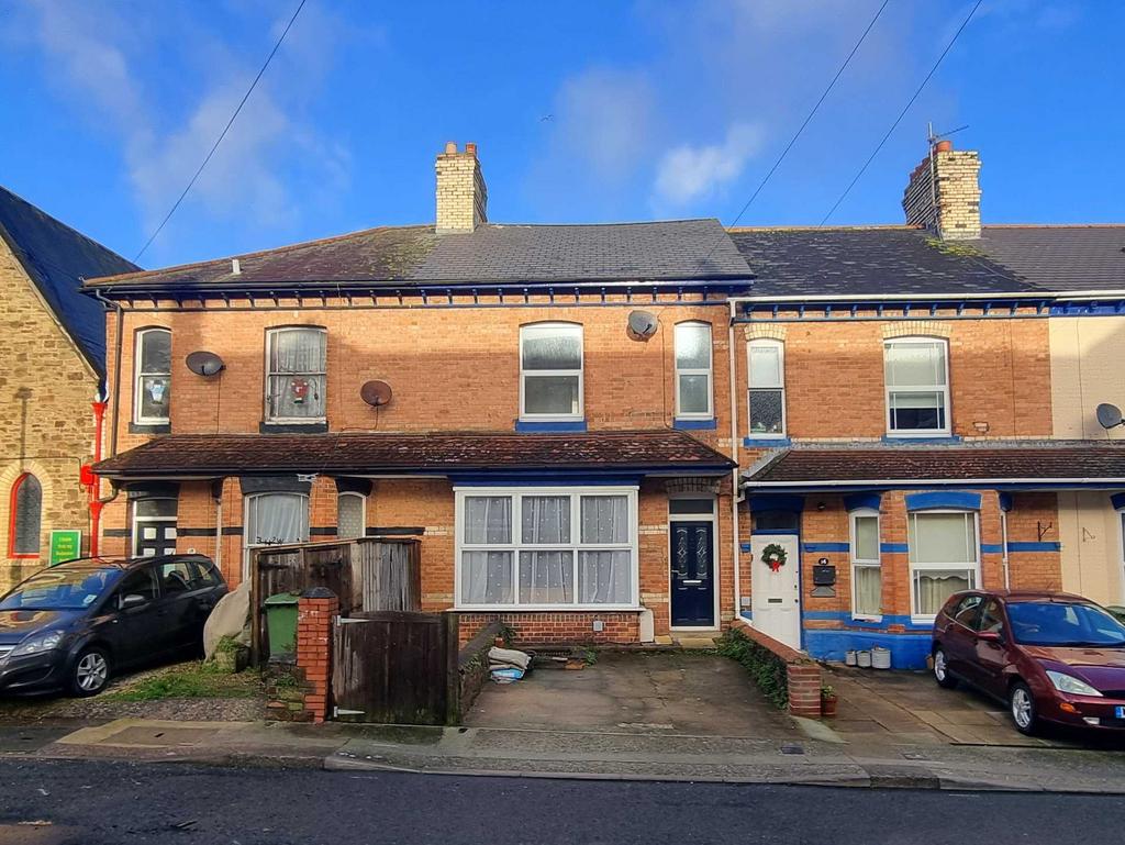 Lime Grove, Bideford 4 bed terraced house for sale £255,000