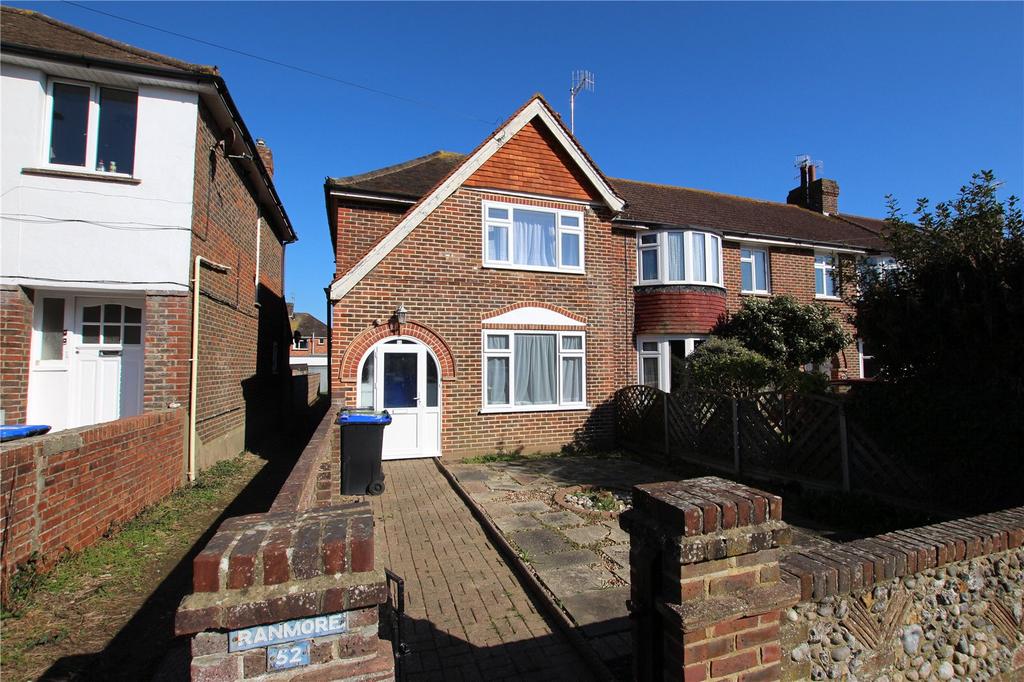 Bramley Road, Worthing, West Sussex... 3 bed end of terrace house £1,450 pcm (£335 pw)