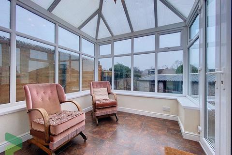 21 Sunnyhurst Lane, Darwen, BB3 1JN