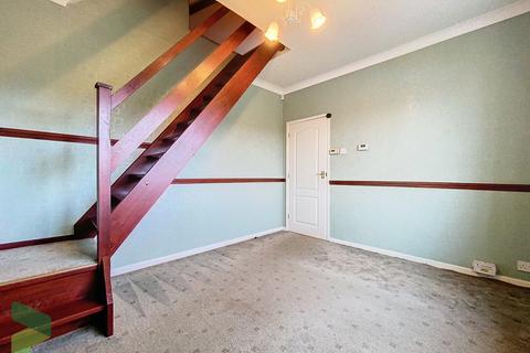 21 Sunnyhurst Lane, Darwen, BB3 1JN