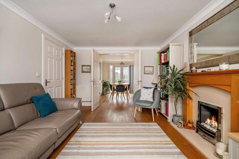 6 Harborough Close, Whissendine, Oakham, LE15 7PB