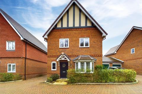 3 bedroom detached house for sale, Acre Drive, Finchwood Park, Wokingham, Berkshire, RG40