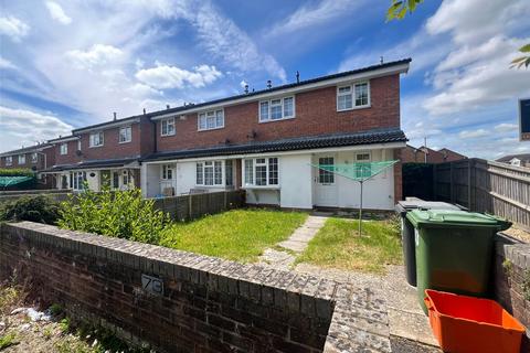 2 bedroom end of terrace house to rent, Gifford Road, Swindon SN3