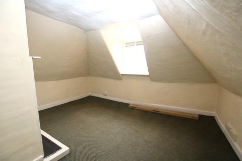 Office to rent - The Chestnuts, Dunmow