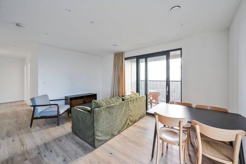 2 bedroom flat to rent, Reed Avenue, Bow, London, E3