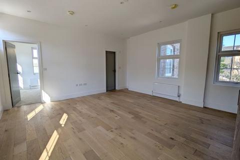 1 bedroom apartment for sale, NEW APARTMENTS - Baltic Road, Tonbridge, TN9 2NB