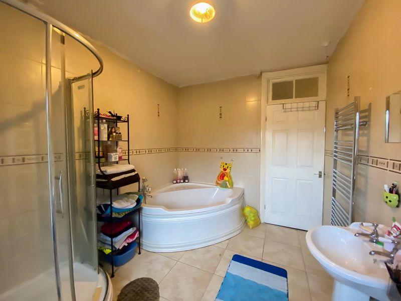 Family bathroom