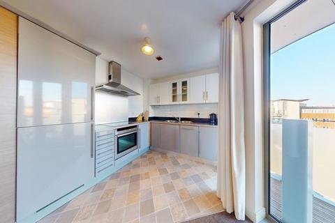 2 bedroom apartment for sale - Willbrook House, Worsdell Drive,, Gateshead NE8
