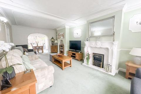 168 Aldridge Road, Streetly, Sutton Coldfield, B74 3TP