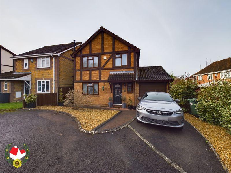 Plum Tree Close, Abbeymead, Gloucester, GL4 5BX 4 bed detached house