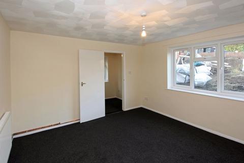 16 Fourth Avenue, Ketley Bank, Telford, TF2 0AS