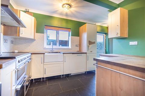 10 Ash Grove, Trethomas, Caerphilly, CF83 8BP