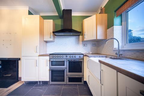 10 Ash Grove, Trethomas, Caerphilly, CF83 8BP