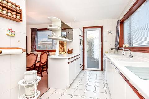 3 bedroom semi-detached villa for sale, Cairngorm Crescent, Kirkcaldy