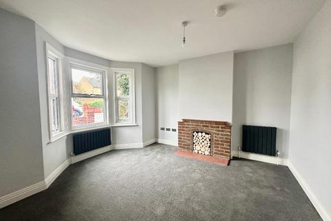 3 bedroom end of terrace house for sale, Ampthill Road, Flitwick, Bedfordshire, MK45 1AZ