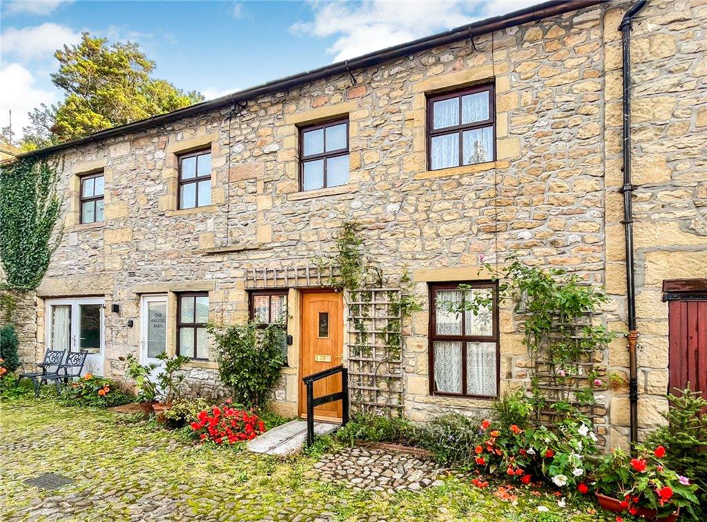 Church Street, Settle, North Yorkshire, BD24 2 bed terraced house for