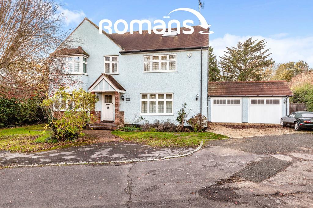 Boulters Lane 5 bed detached house £4,000 pcm (£923 pw)
