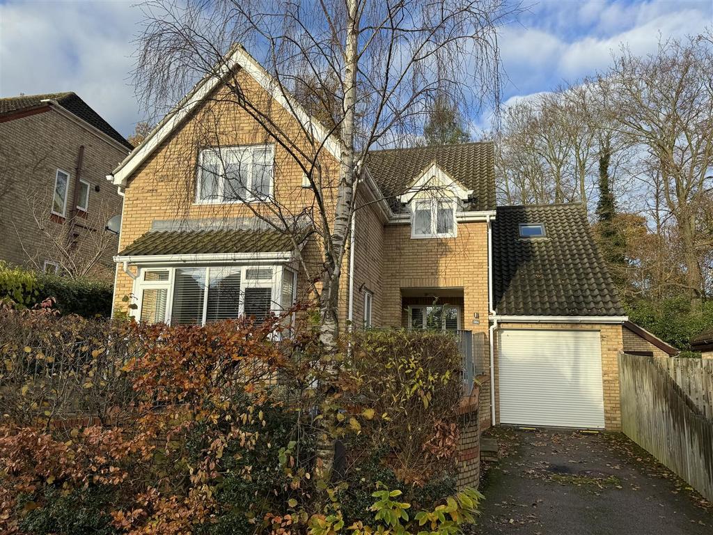 Saxon Way, Woodbridge IP12 4 bed detached house for sale £725,000