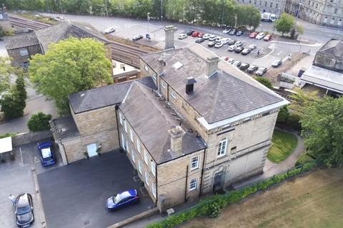 3 bedroom apartment to rent, Eightlands Road, Dewsbury, West Yorkshire, WF13
