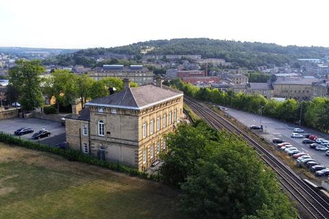 3 bedroom apartment to rent, Eightlands Road, Dewsbury, West Yorkshire, WF13