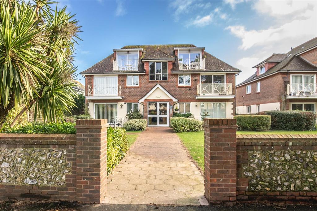 Sherborne Lodge, Grand Avenue, Worthing 2 bed flat for sale £350,000