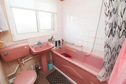 38 Downland, Two Mile Ash, Milton Keynes, MK8 8HN
