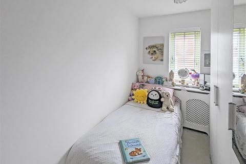 12 Valetta Way, Moreton-in-marsh, GL56 0FG