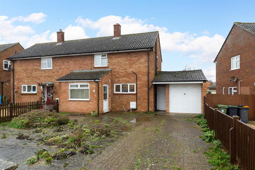Church Lane, Arlesey, Beds SG15 6UL 2 bed semidetached house for sale