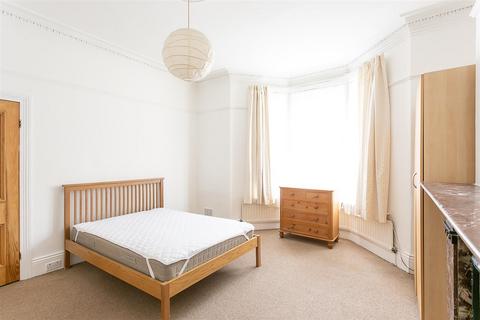 2 bedroom flat to rent, Fairfield Road, Jesmond, Newcastle upon Tyne