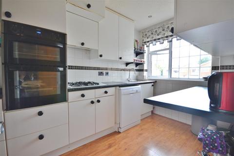 3 bedroom link detached house for sale, Howard Close, Bushey Heath, Bushey