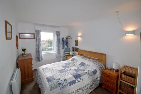 1 bedroom retirement property for sale - Sutton Road, Seaford