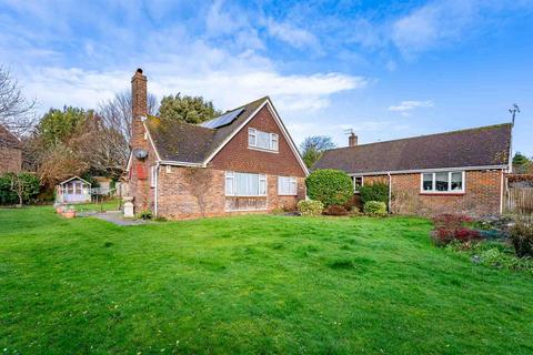 4 bedroom detached house for sale, Manor Road North, Seaford
