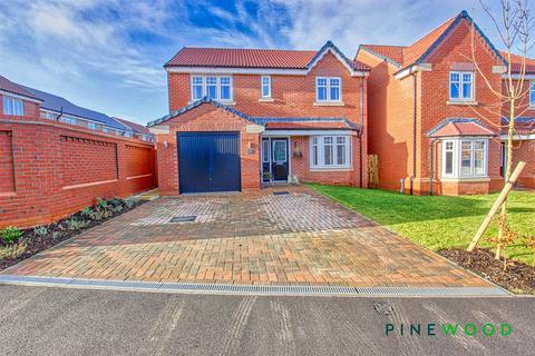 4 bedroom detached house for sale, Emperor  Avenue, Chesterfield S42