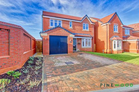 4 bedroom detached house for sale, Emperor  Avenue, Chesterfield S42