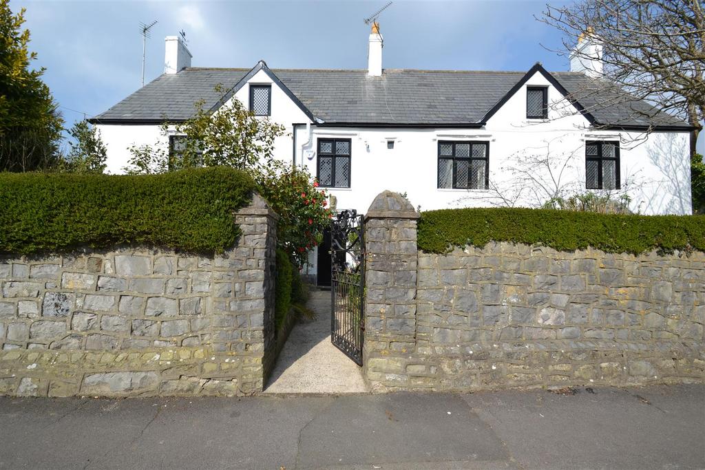 West Road, Bridgend, Bridgend County Borough, CF31 4HD 6 bed cottage