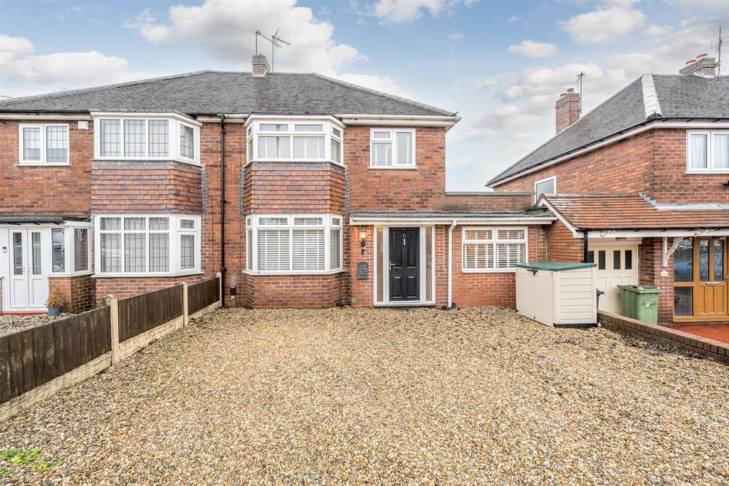 Tansey Green Road, Brierley Hill, DY5 4TF 3 bed semidetached house for