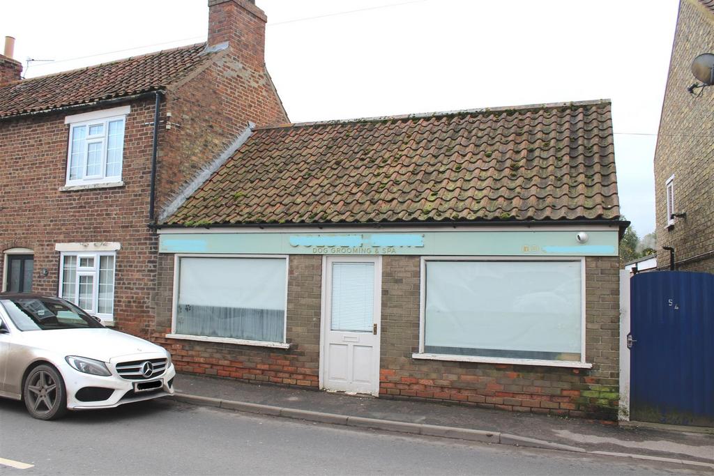 High Street, HolmeOnSpaldingMoor... Shop for sale £80,000