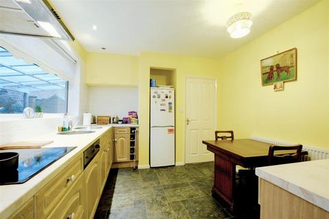 2 bedroom bungalow for sale, Balmoral Drive, Bramcote, Nottingham