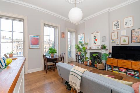 1 bedroom flat for sale, Berkeley Crescent, Clifton