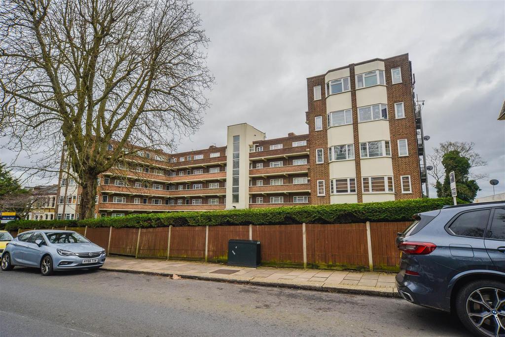 50 Blakewood Court Ph 1-1.jpg