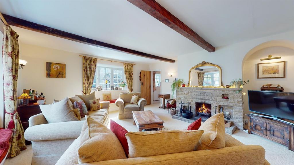 Landemere Syke, Northowram, Halifax 6 bed character property for sale