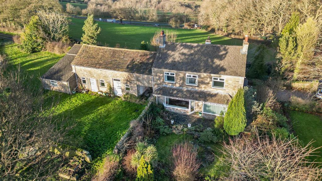 Chander Hill, Holymoorside, Chesterfield 4 bed detached house for sale