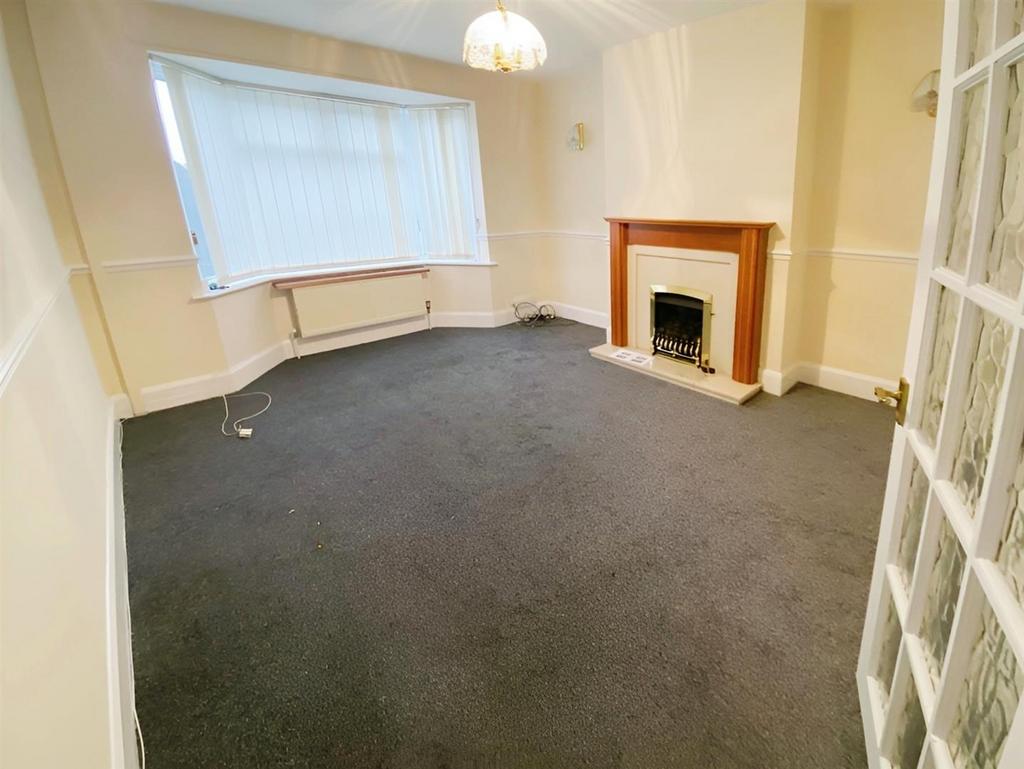 Bentley Road, Nuneaton 2 bed property £695 pcm (£160 pw)