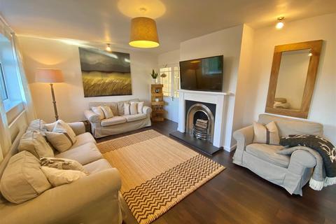 23 Millers Meadow, Rainow, Macclesfield, SK10 5UE