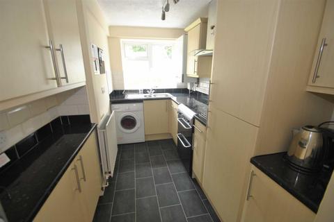 2 bedroom maisonette for sale, Wrenfield Drive, Caversham, Reading